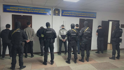 У главы крестьянского хозяйства вымогали деньги в Жамбылской области