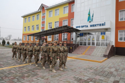 Нулевую статистику по правонарушениям в жамбылской сельской школе дали уроки НВП